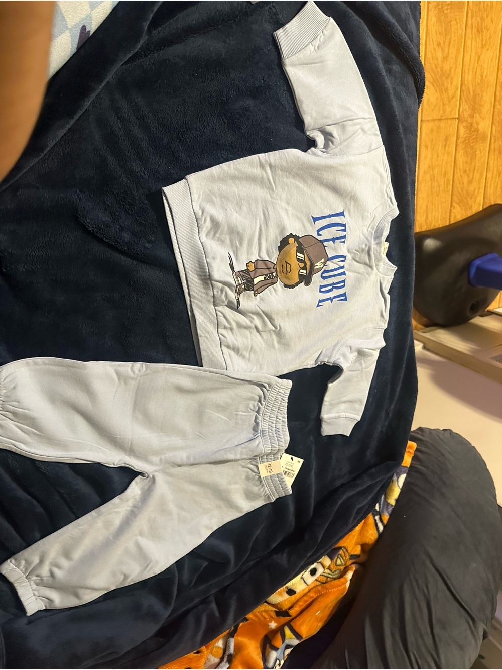 Cotton on x ice cube crewneck and sweat set